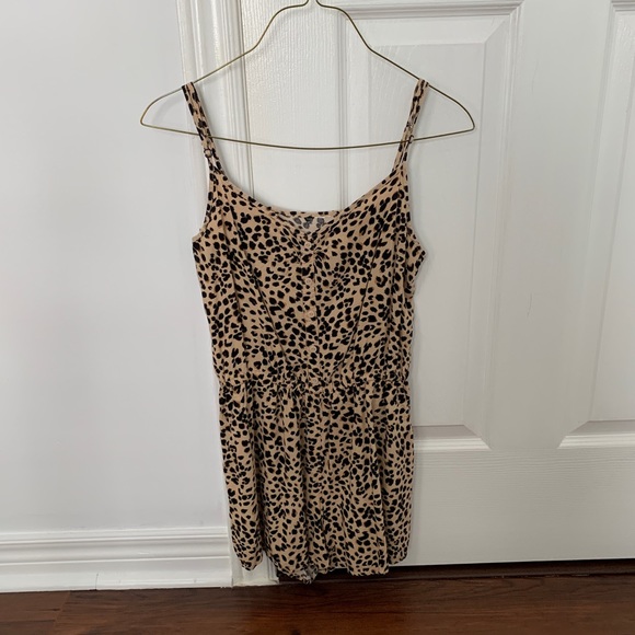 Cheetah print romper - Picture 1 of 2